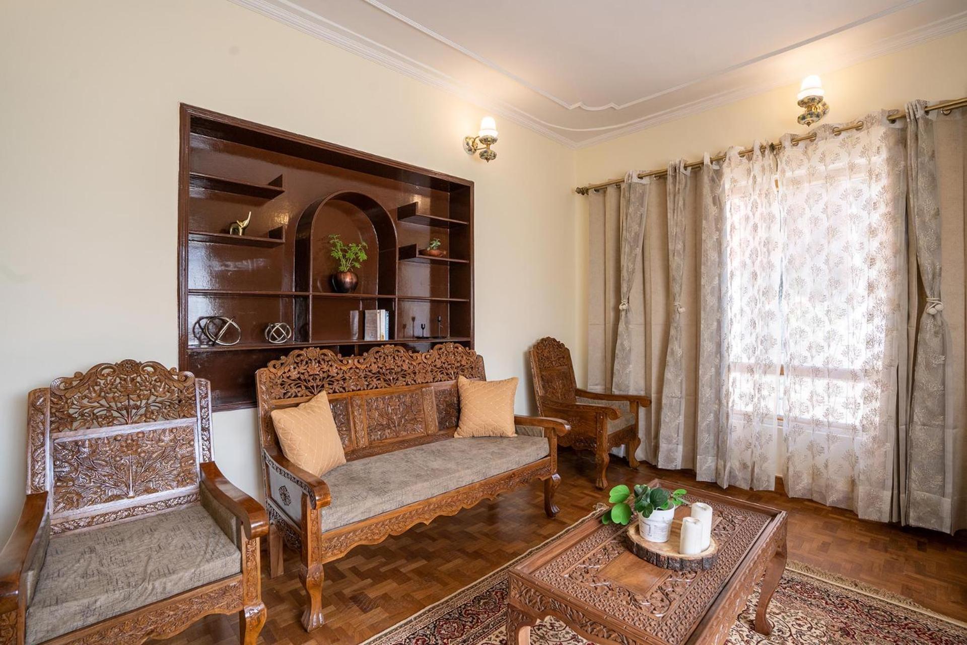 Stayvista At Pinewood Villa - Pet Friendly Villa With Lawn & Pool Table Srinagar  Bagian luar foto